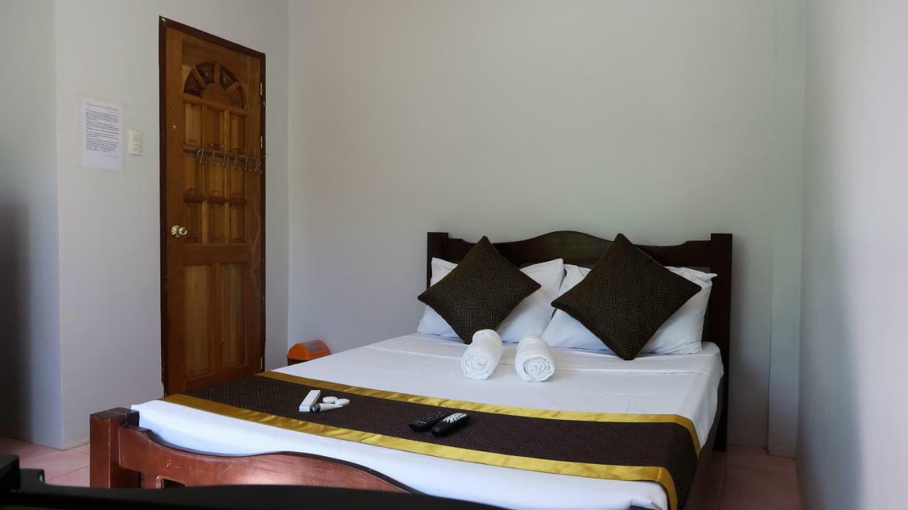 Day Dream Guest House Siquijor Buitenkant foto